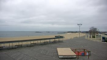 Weather camera view of Ocean Beach Park.