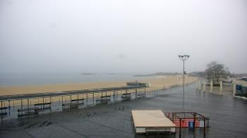 Weather camera view of Ocean Beach Park.