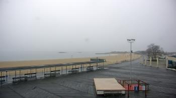 Weather camera view of Ocean Beach Park.