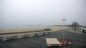 Weather camera view of Ocean Beach Park.