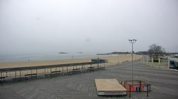 Weather camera view of Ocean Beach Park.