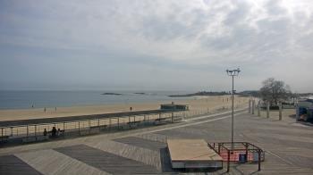 Weather camera view of Ocean Beach Park.