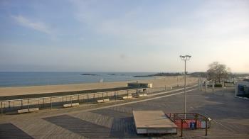 Weather camera view of Ocean Beach Park.