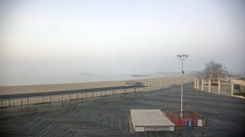 Weather camera view of Ocean Beach Park.