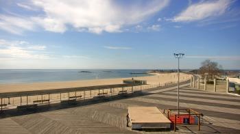 Weather camera view of Ocean Beach Park.