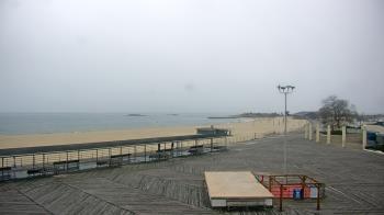 Weather camera view of Ocean Beach Park.