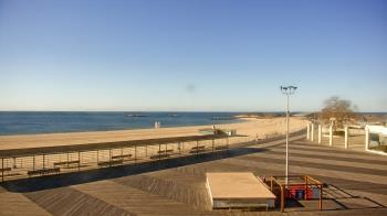 Weather camera view of Ocean Beach Park.