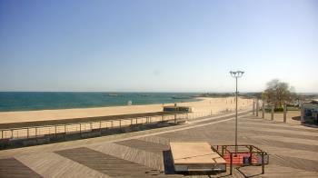 Weather camera view of Ocean Beach Park.
