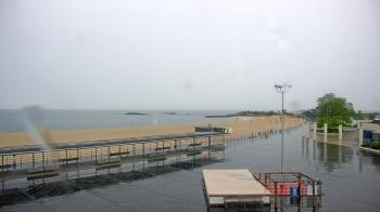 Weather camera view of Ocean Beach Park.