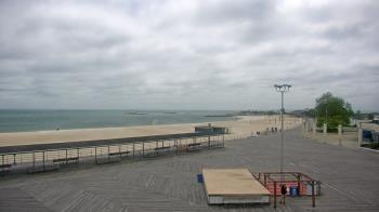 Weather camera view of Ocean Beach Park.