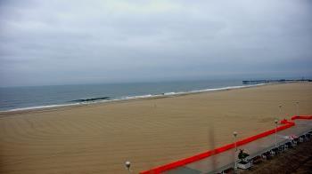 Weather camera view of Plim Plaza Hotel.