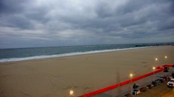 Weather camera view of Plim Plaza Hotel.