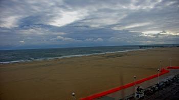 Weather camera view of Plim Plaza Hotel.