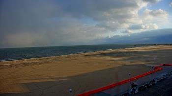 Weather camera view of Plim Plaza Hotel.