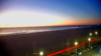 Weather camera view of Plim Plaza Hotel.