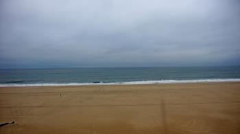 Weather camera view of Plim Plaza Hotel.