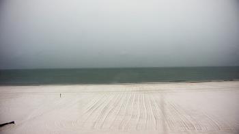 Weather camera view of Plim Plaza Hotel.