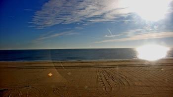 Weather camera view of Plim Plaza Hotel.