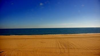 Weather camera view of Plim Plaza Hotel.