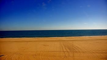 Weather camera view of Plim Plaza Hotel.