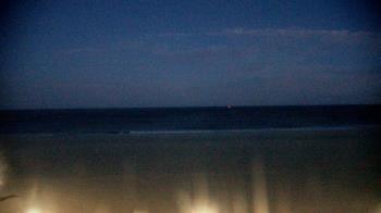 Weather camera view of Plim Plaza Hotel.