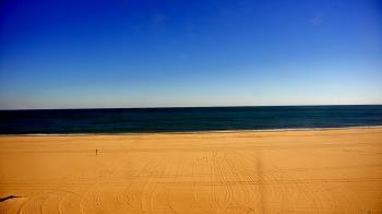 Weather camera view of Plim Plaza Hotel.