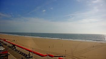 Weather camera view of Plim Plaza Hotel.