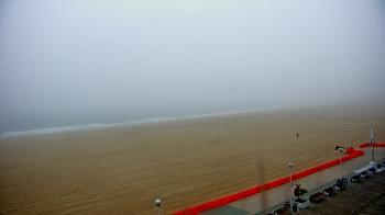 Weather camera view of Plim Plaza Hotel.