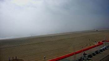 Weather camera view of Plim Plaza Hotel.