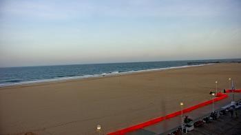 Weather camera view of Plim Plaza Hotel.