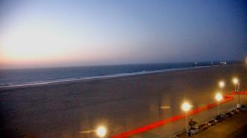 Weather camera view of Plim Plaza Hotel.