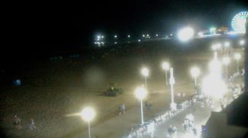Weather camera view of Plim Plaza Hotel.