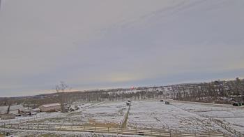 Weather camera view of Orchard Hill.