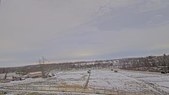 Weather camera view of Orchard Hill.