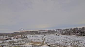 Weather camera view of Orchard Hill.