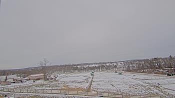 Weather camera view of Orchard Hill.