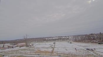 Weather camera view of Orchard Hill.