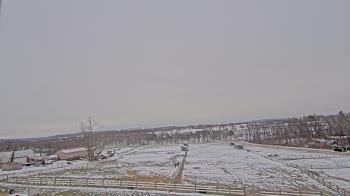Weather camera view of Orchard Hill.