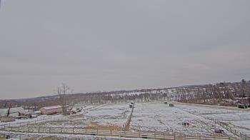 Weather camera view of Orchard Hill.