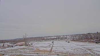 Weather camera view of Orchard Hill.