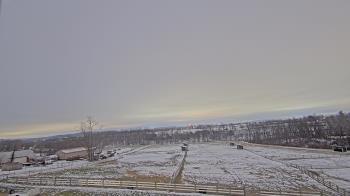 Weather camera view of Orchard Hill.