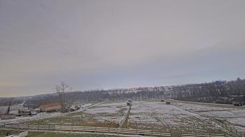 Weather camera view of Orchard Hill.