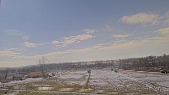 Weather camera view of Orchard Hill.