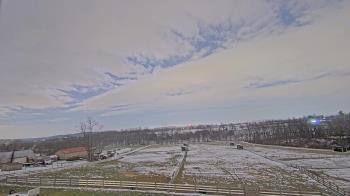 Weather camera view of Orchard Hill.