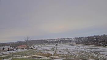 Weather camera view of Orchard Hill.