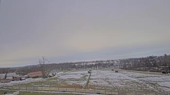 Weather camera view of Orchard Hill.