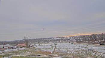 Weather camera view of Orchard Hill.