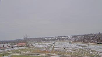 Weather camera view of Orchard Hill.