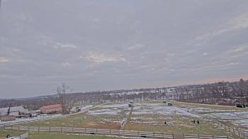 Weather camera view of Orchard Hill.