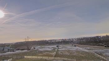 Weather camera view of Orchard Hill.